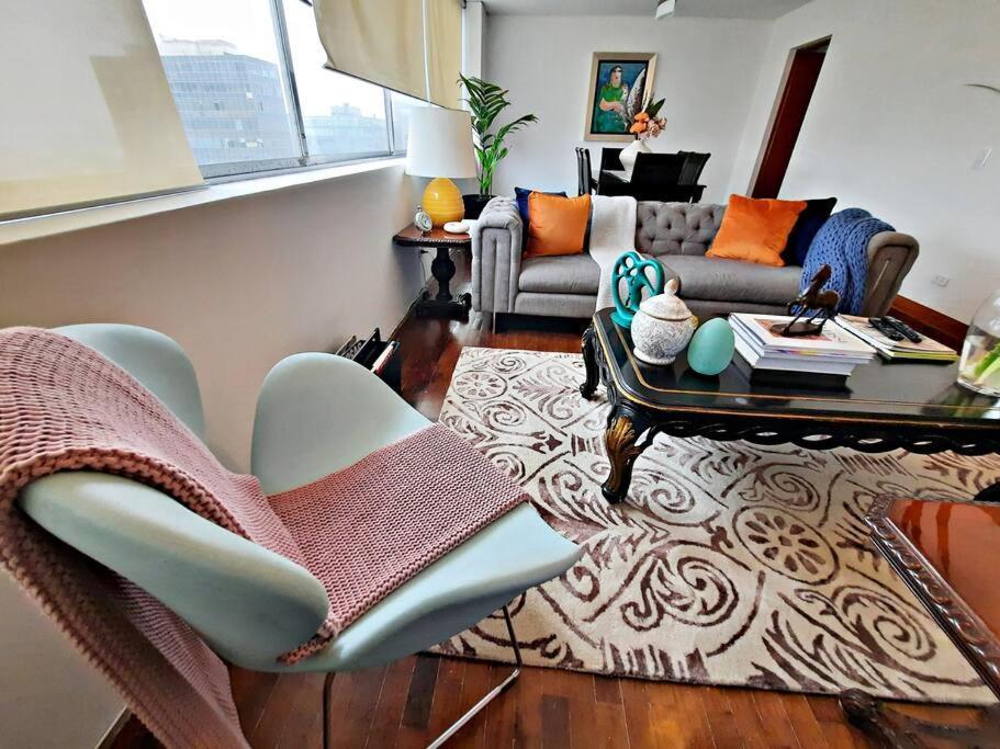 Departamento Centrico Proximo Parque Miraflores * Lima