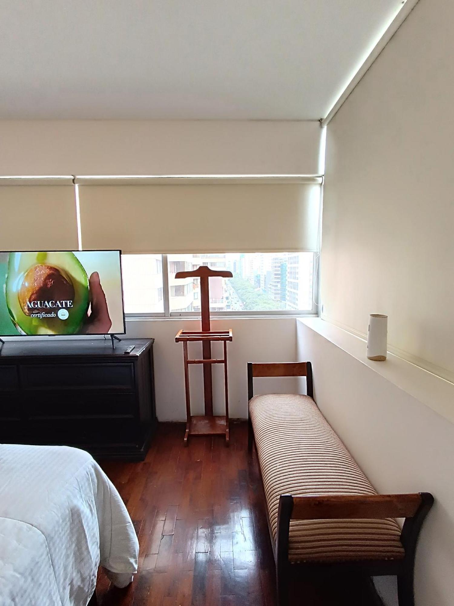 Departamento Centrico Proximo Parque Miraflores Apartment